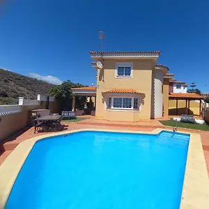 https://villa-nancy.tenerifehoteles.net